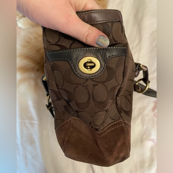 2000s coach CC purse - Picture 2 of 5